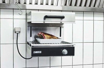 Teruhiro Yanagihara - © Developments